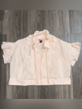 Max Rave Cream Ruffle Trim Cropped Vest/Jacket Size Medium Y2K Mall It Girl 2000